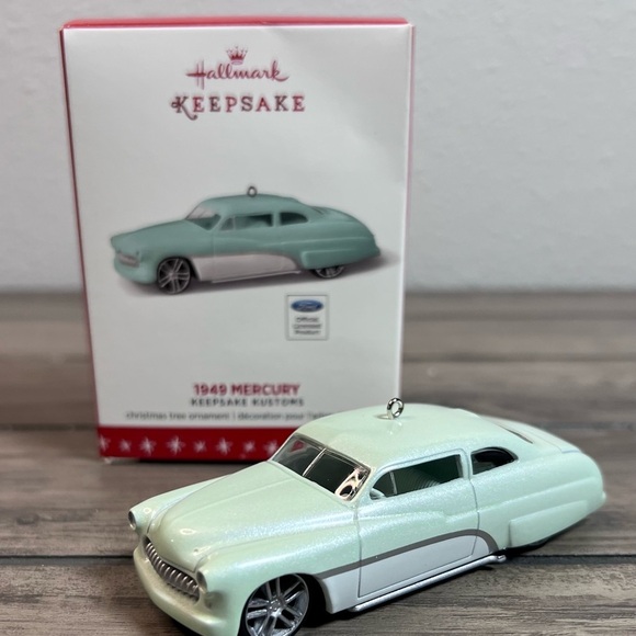 Hallmark *2016* NEW “1949 Mercury” #2 Kustoms Series Christmas Ornament Die Cast - Picture 1 of 8